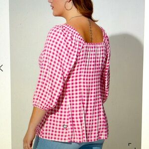Torrid  pink & white check top  torrid size 0 / 14/16